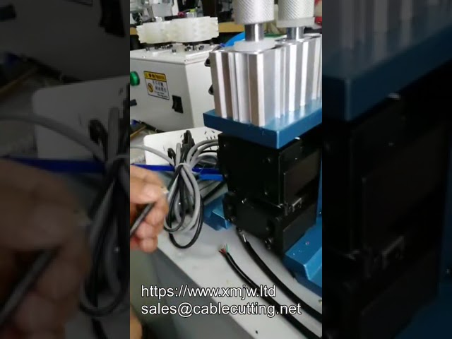 Vertical Type Semi automatic Copper Cable Stripper Pneumatic Wire Cut Stripping Twisting Machine