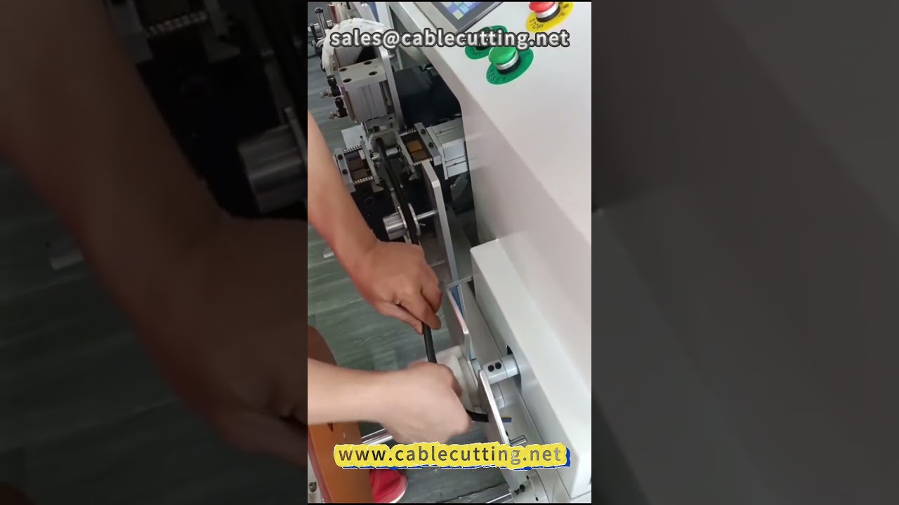 Automatisk tråd- og kabelstripping, måling og sortering | Effektiv ledningsnettbehandling