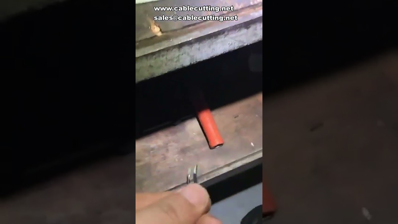 Hexagonal die change free terminal crimping machine, quadrilateral car charging pile wire