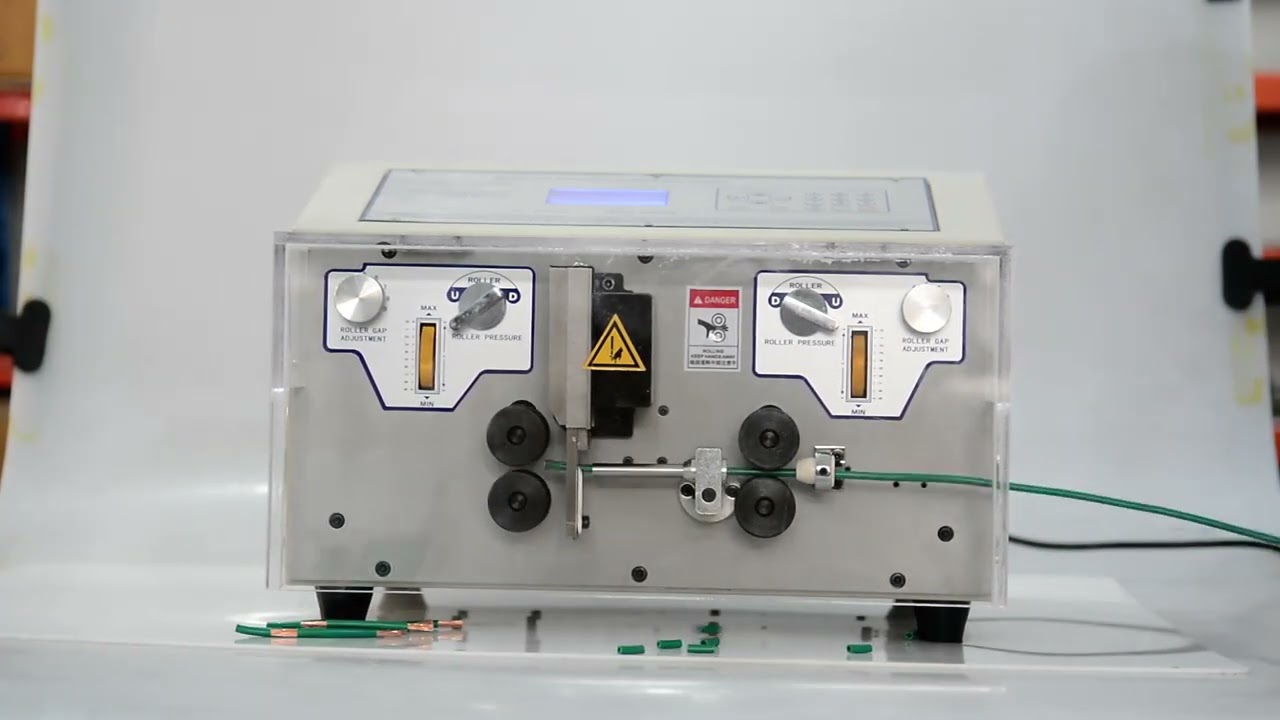 Automatisk kabelstrippemaskin SWT-508 med berøringsskjerm – presisjon 0,1–8mm²